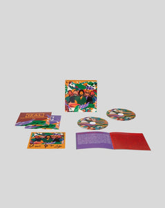 CAJA DE CDs- “PEQUEÑOS GRANDES ÉXITOS”